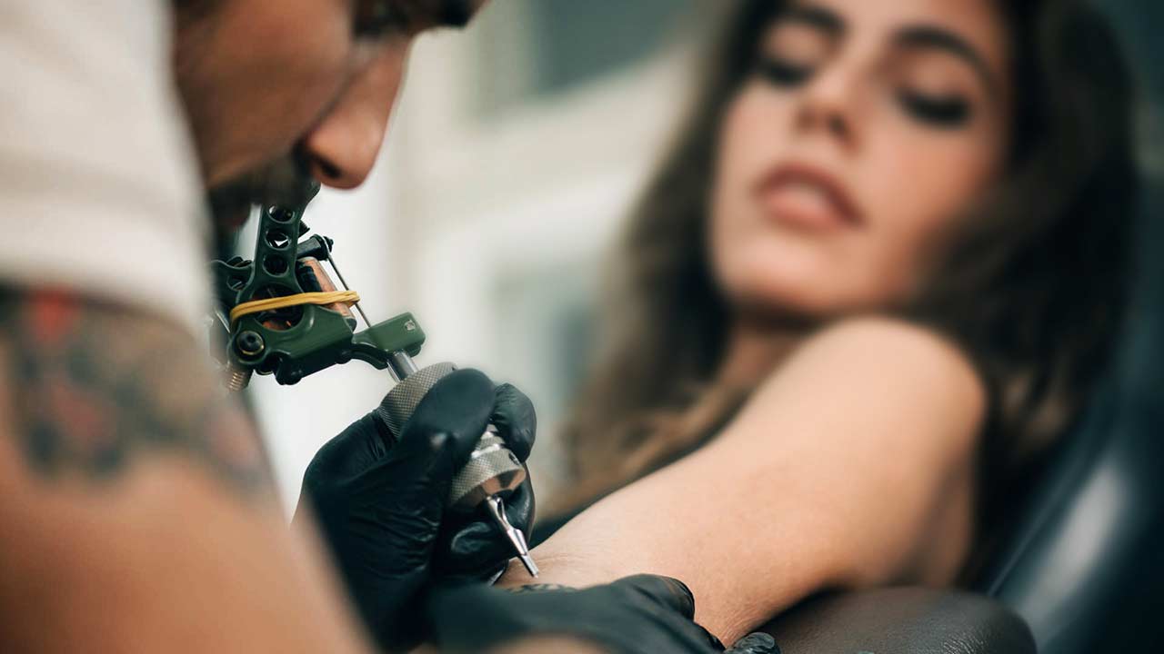 Católicos podem fazer tatuagens?