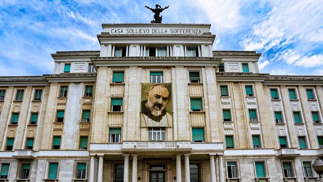 A Casa Alívio do Sofrimento e os grupos de oração