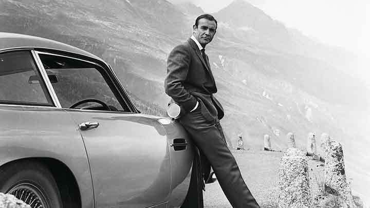 007: o mascote de um mundo que não precisa de Deus