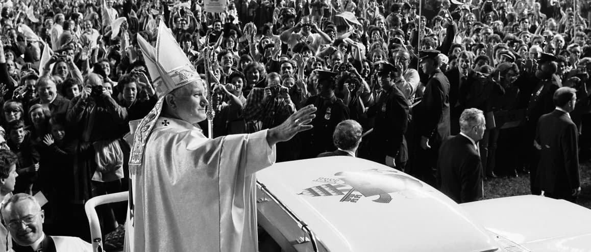 João Paulo II durante Missa ao ar livre no “Yankee Stadium”, Nova Iorque, 1979.