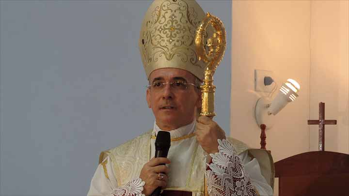 Luto por Dom Henrique Soares