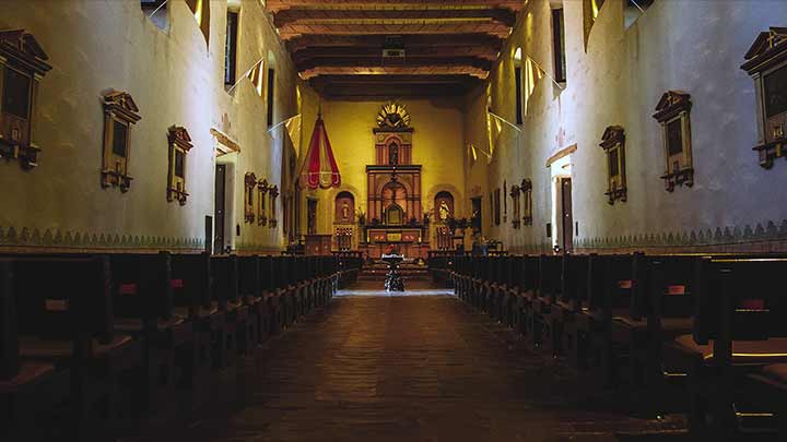 Quão sagrada é uma igreja? Pergunte aos demônios!