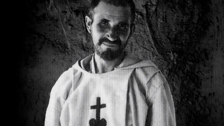 A procissão eucarística de Charles de Foucauld pelo deserto do Saara