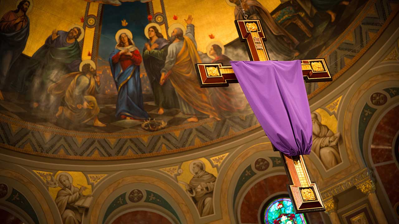 Por que cobrimos as imagens sacras na Quaresma?