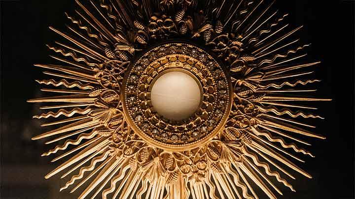 Como se desenvolveu a festa de Corpus Christi