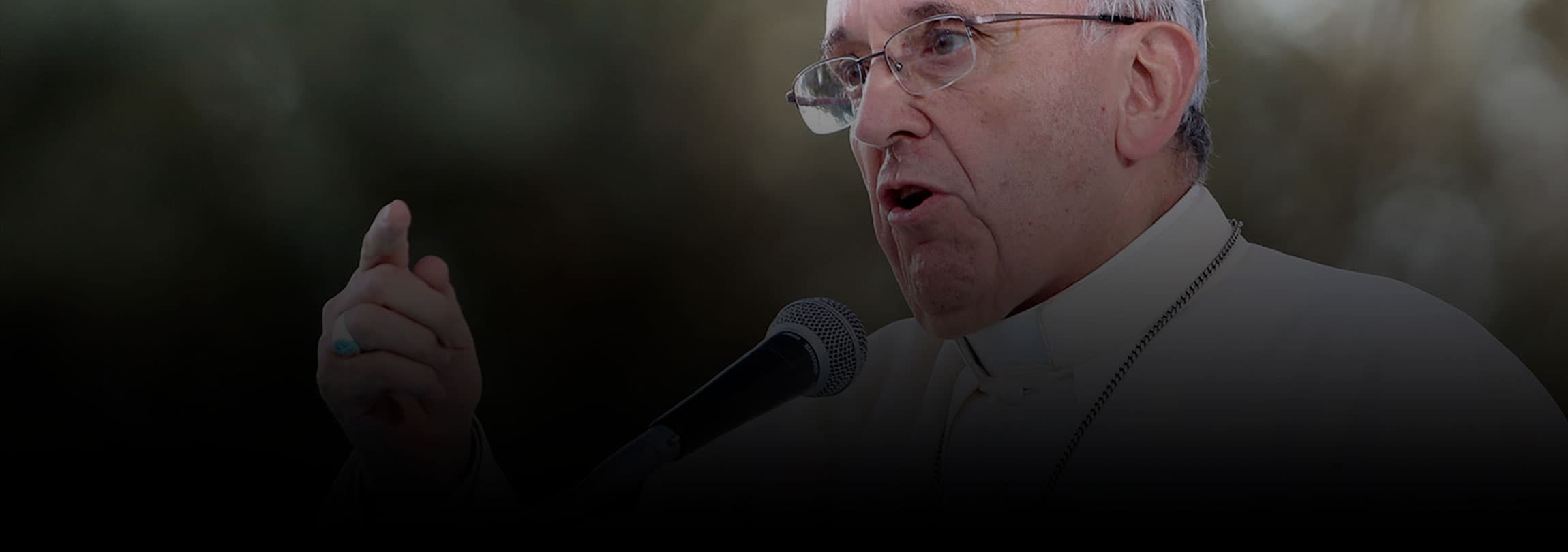 Pais 'se auto-exilaram da educação dos próprios filhos', diz o Papa